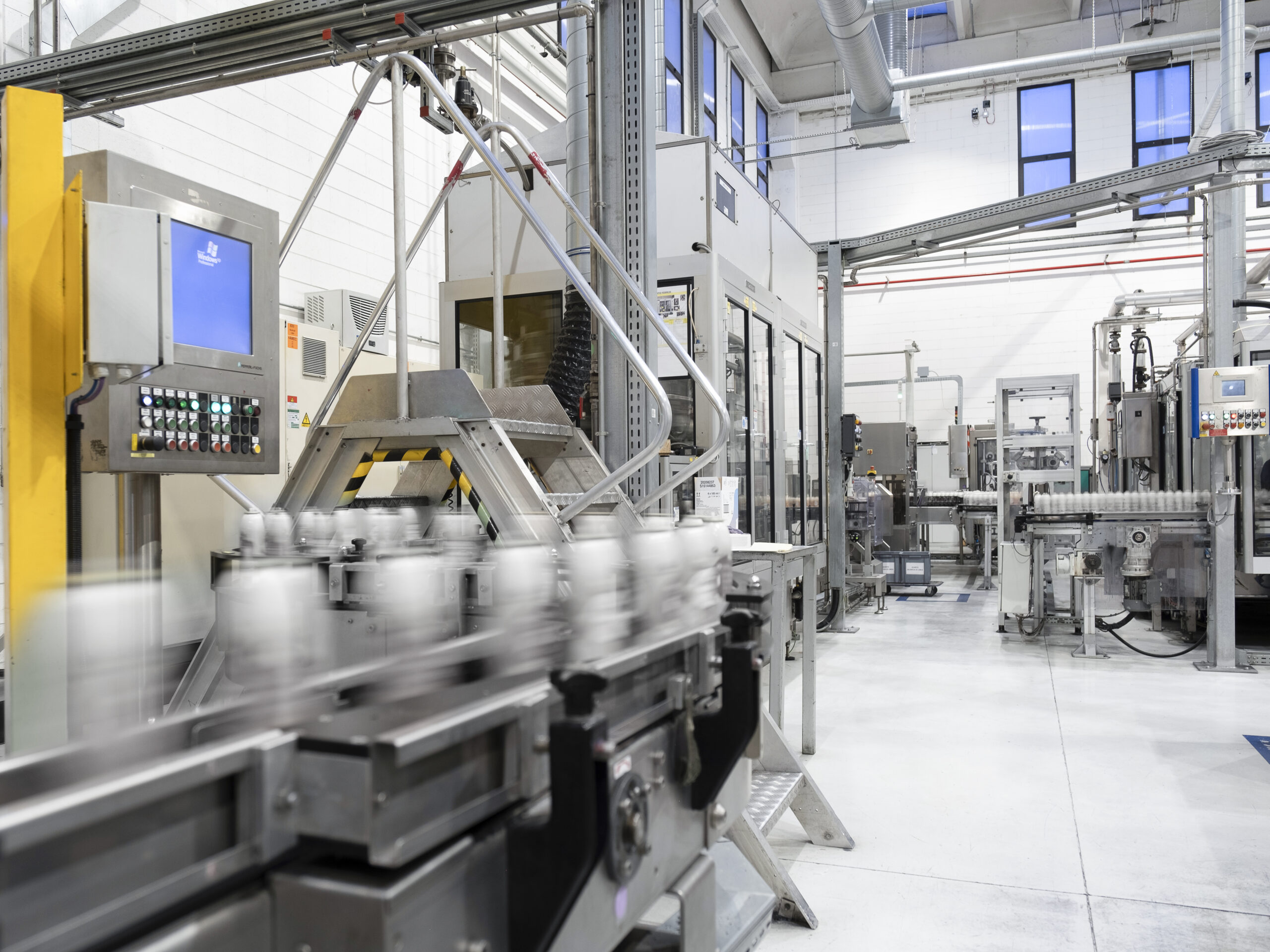 Farmol brings 75 years of innovation to aerosol manufacturing