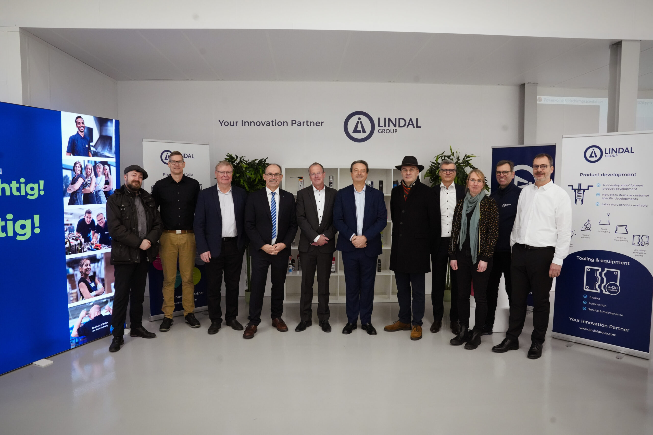 LINDAL Group hosts German minister and senator at Wismar facility